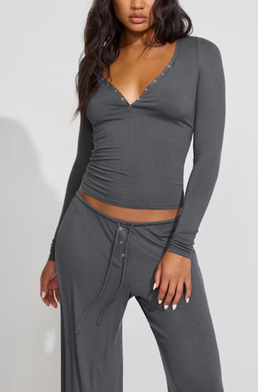 New Garage Sheer Ribbed Henley Long Sleeve Top, Burnt Ash Size Medium